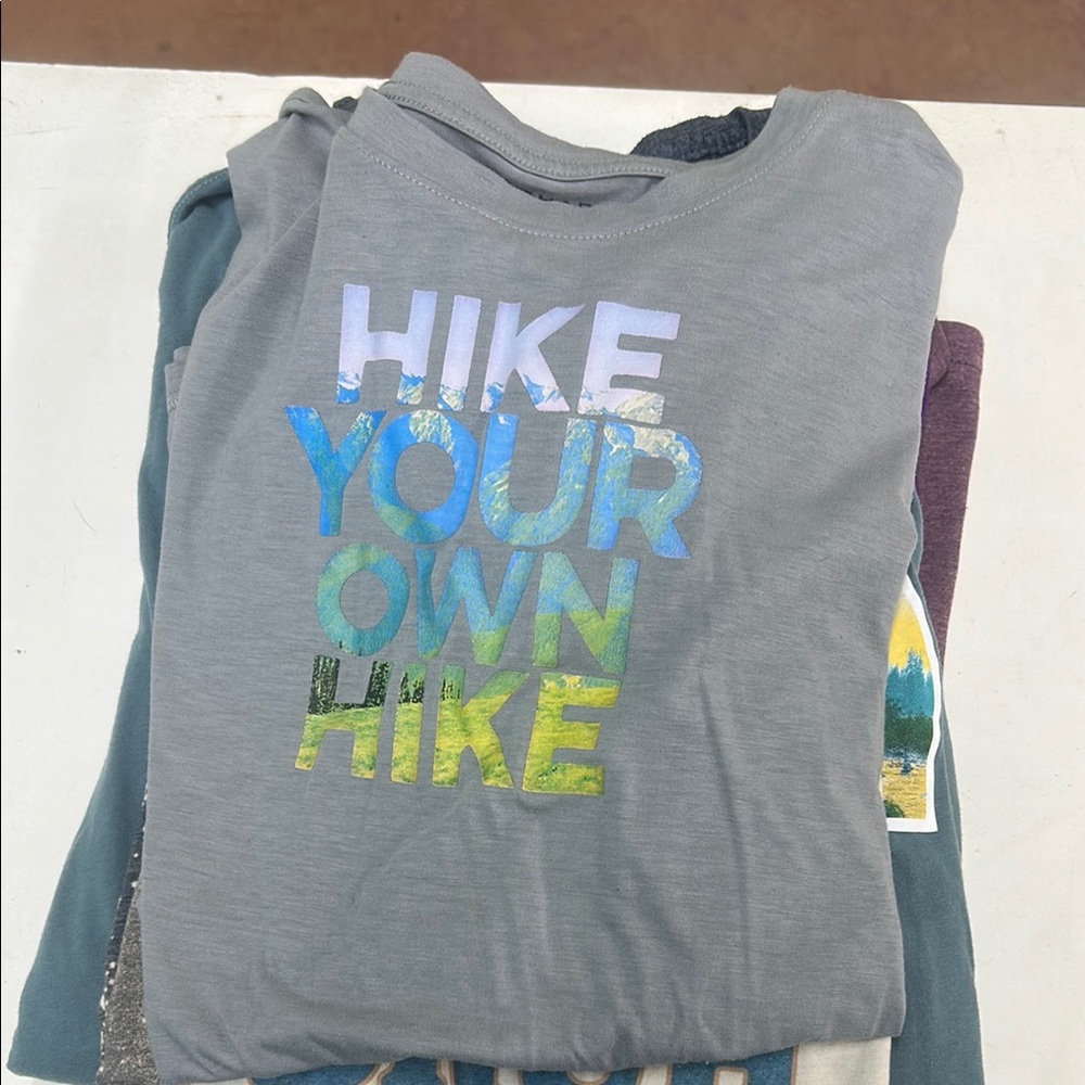 Lot of 7 Women’s Large T-Shirt’s - Picture 7 of 8